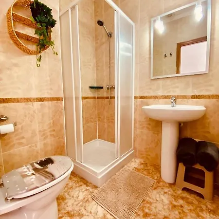 Casa Flania, Seaview, 2-bedroom, 2-bathroom Apartment