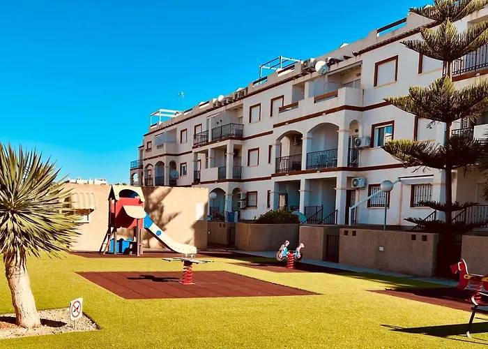 Casa Flania, Seaview, 2-bedroom, 2-bathroom Apartment Alicante